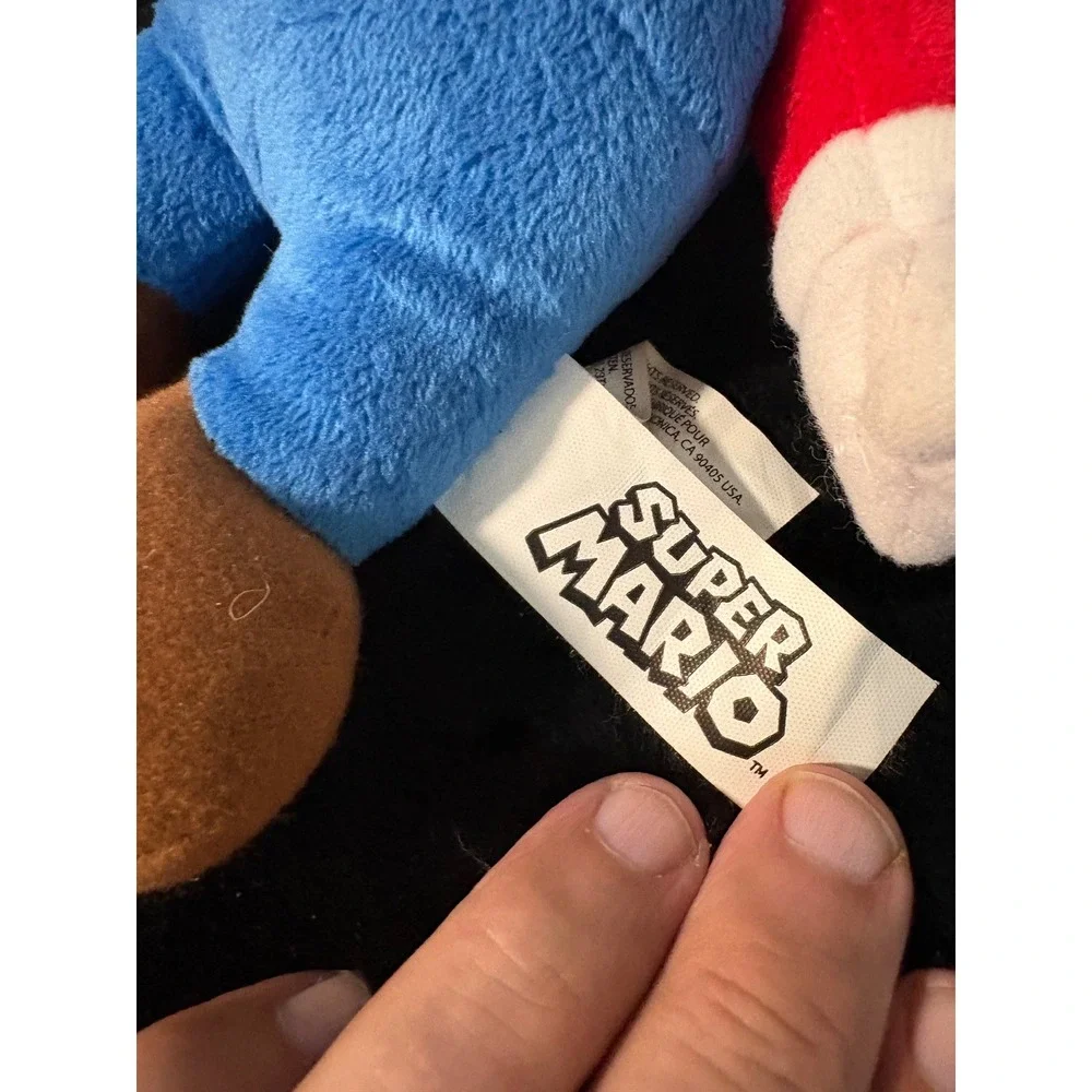 Nintendo Super Mario Plush Jakks Pacific 9 Inch Stuffed Toy NWT Red Blue